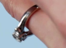 How to quickly resize a ring on the cheap