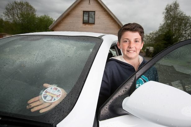 This 14 year old has made more than you and I will make in 10 years in just 1 year (£2,000,000)