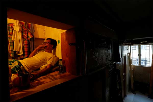 hong-kong-coffin-room