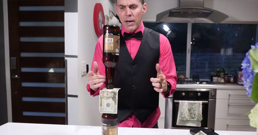 10 bar tricks that can help you get a free beer in any bar with SteveO
