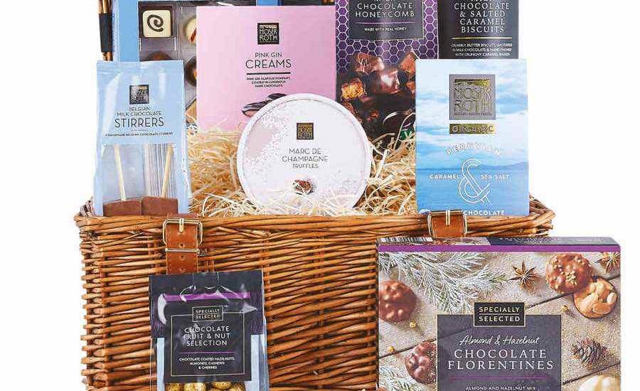 The Best (and Most Affordable) Christmas Hampers to Send Your Family